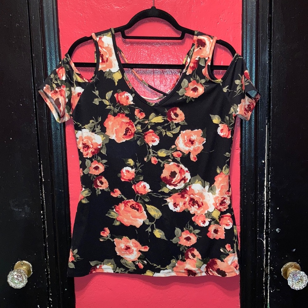 Cold shoulder floral top